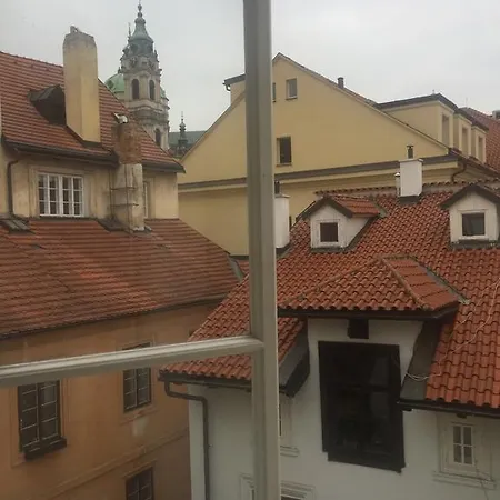 Vlasska * Praga